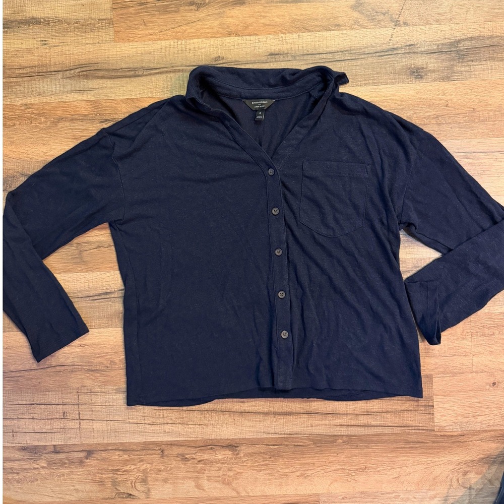 Coastal Capsule Collared Linen Cardigan Navy Button Down Pocket Banana Republic